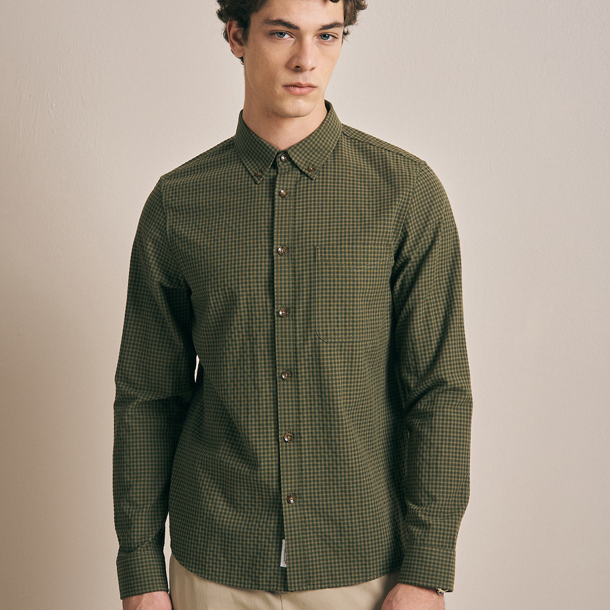 KHAKI