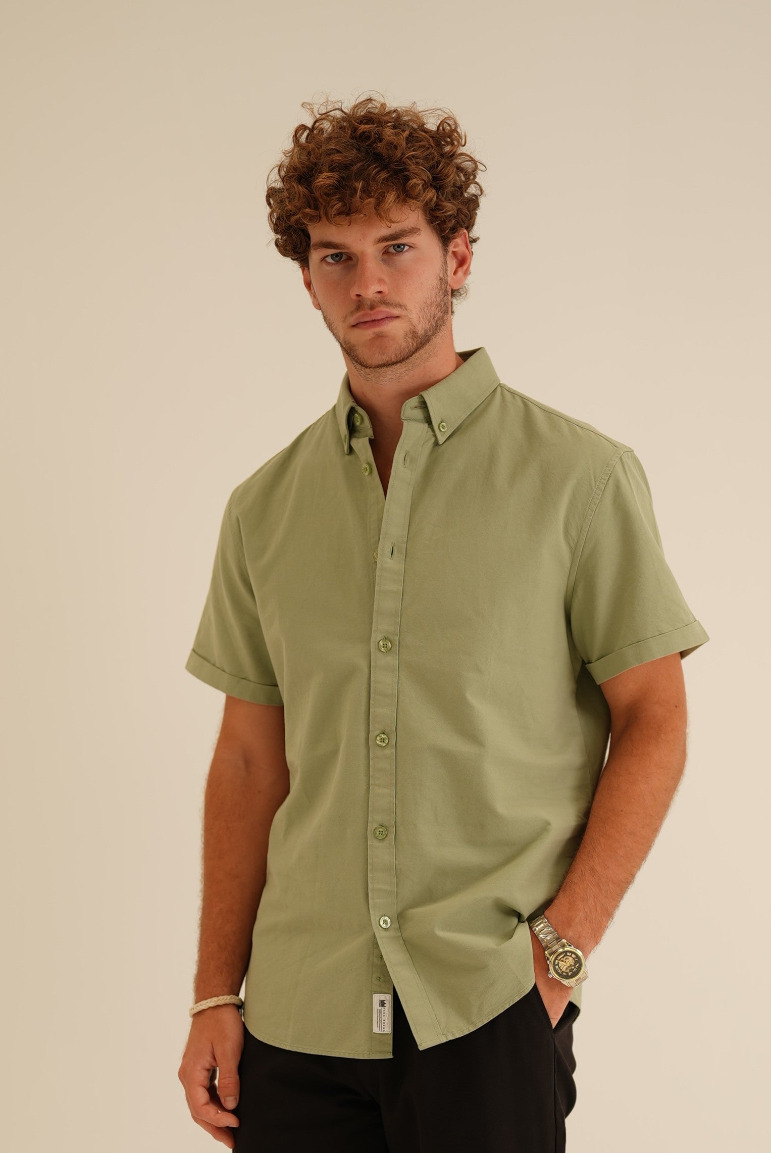 GREEN