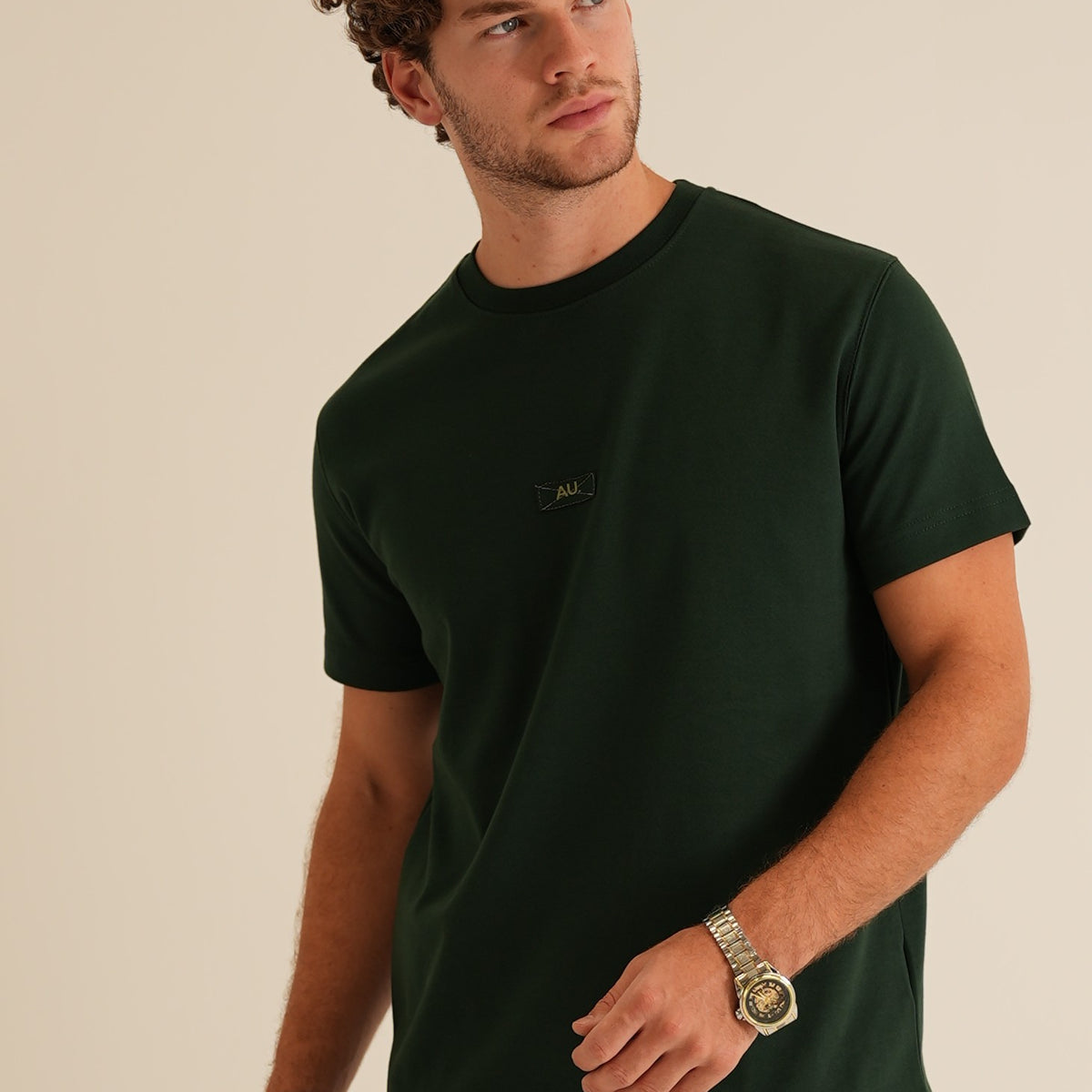 GREEN