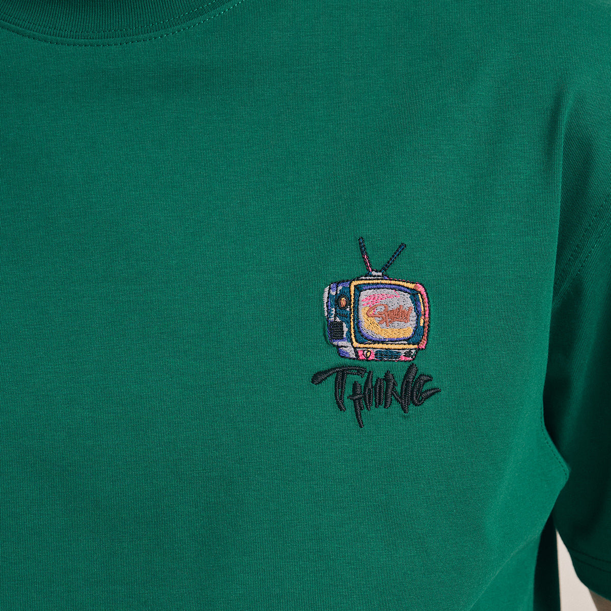 GREEN