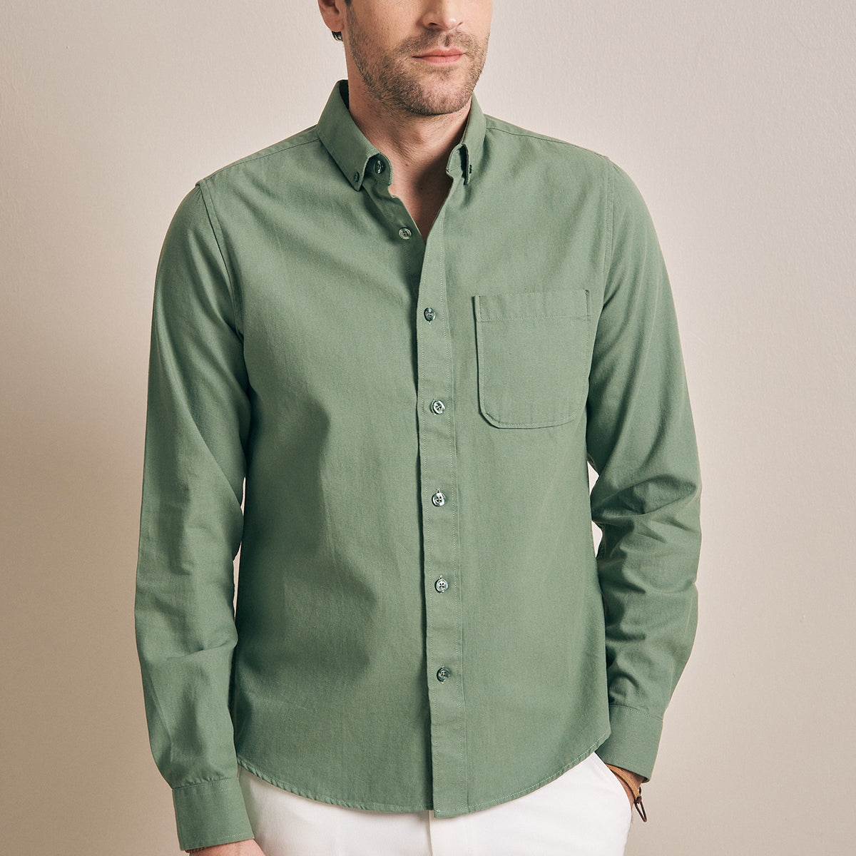 LIGHT GREEN