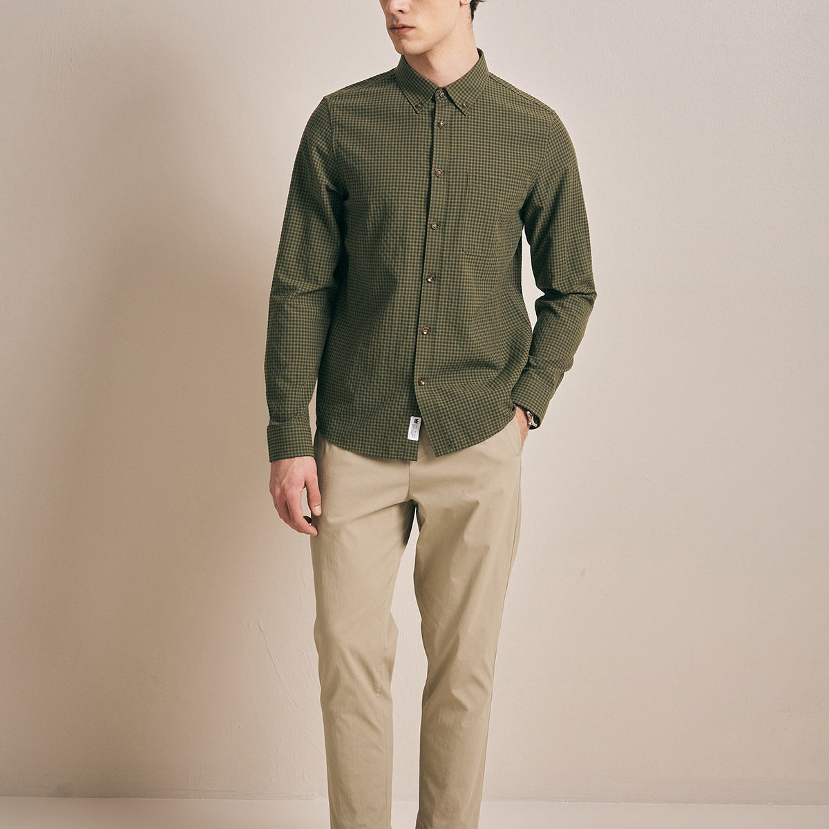 KHAKI