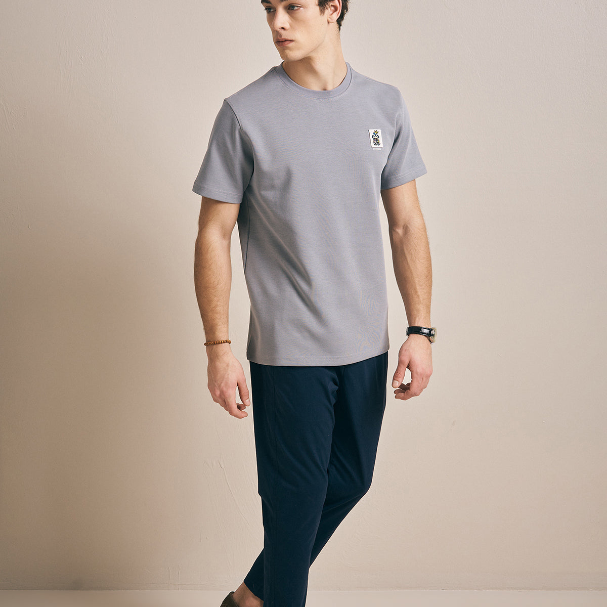 LIGHT GRAY