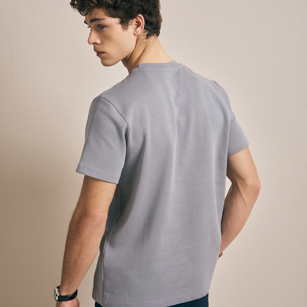 LIGHT GRAY