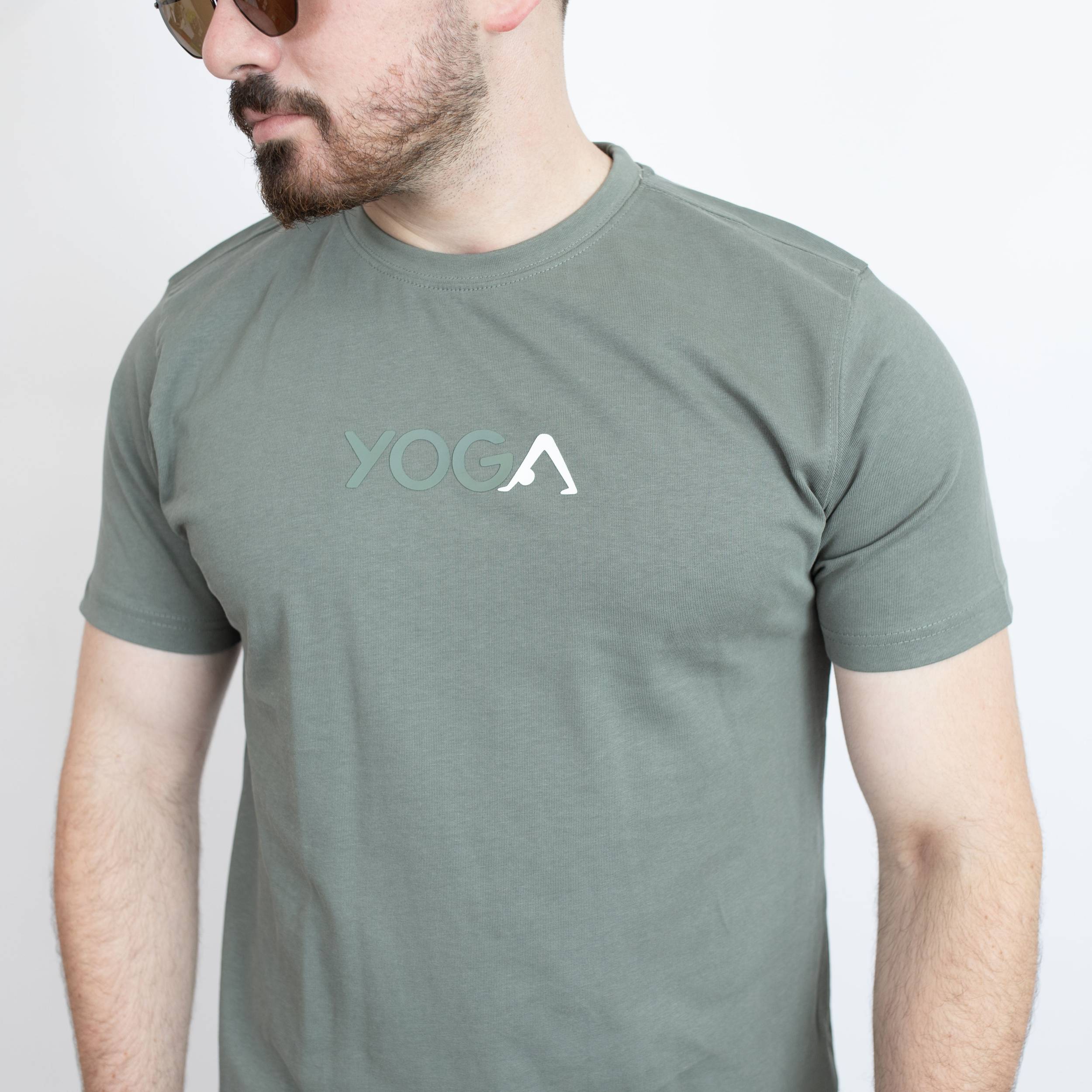 LIGHT GREEN