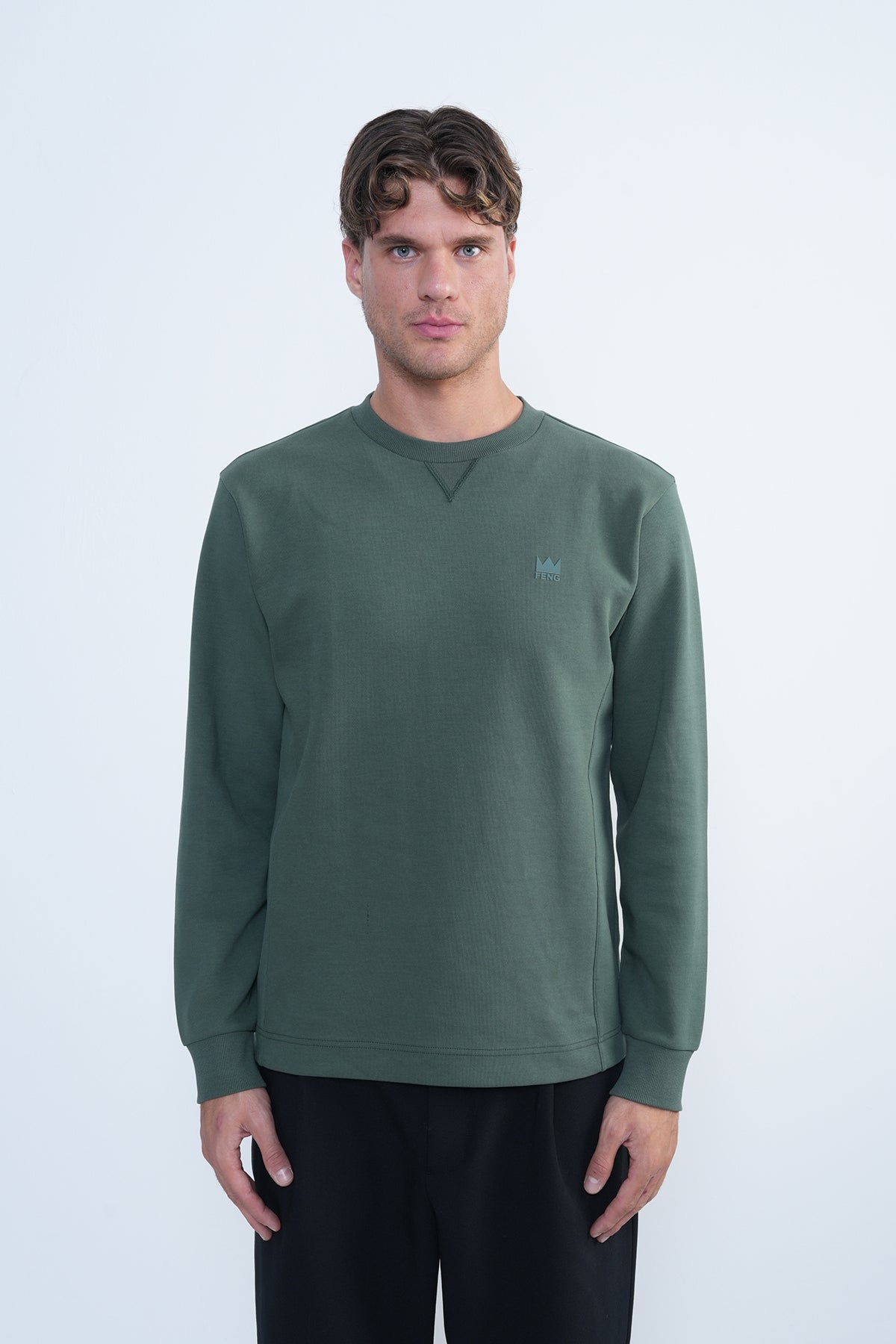 GREEN