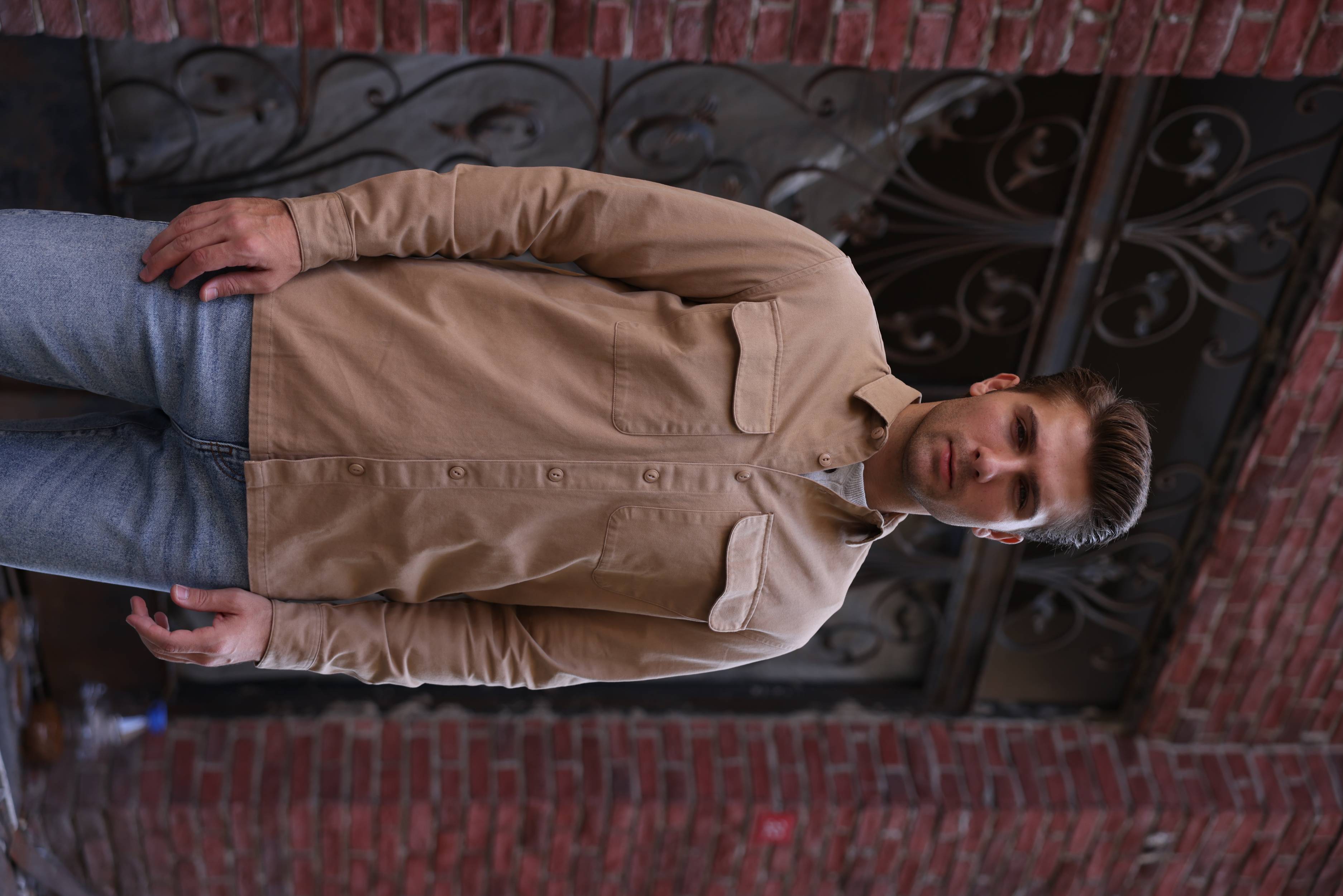 BEIGE
