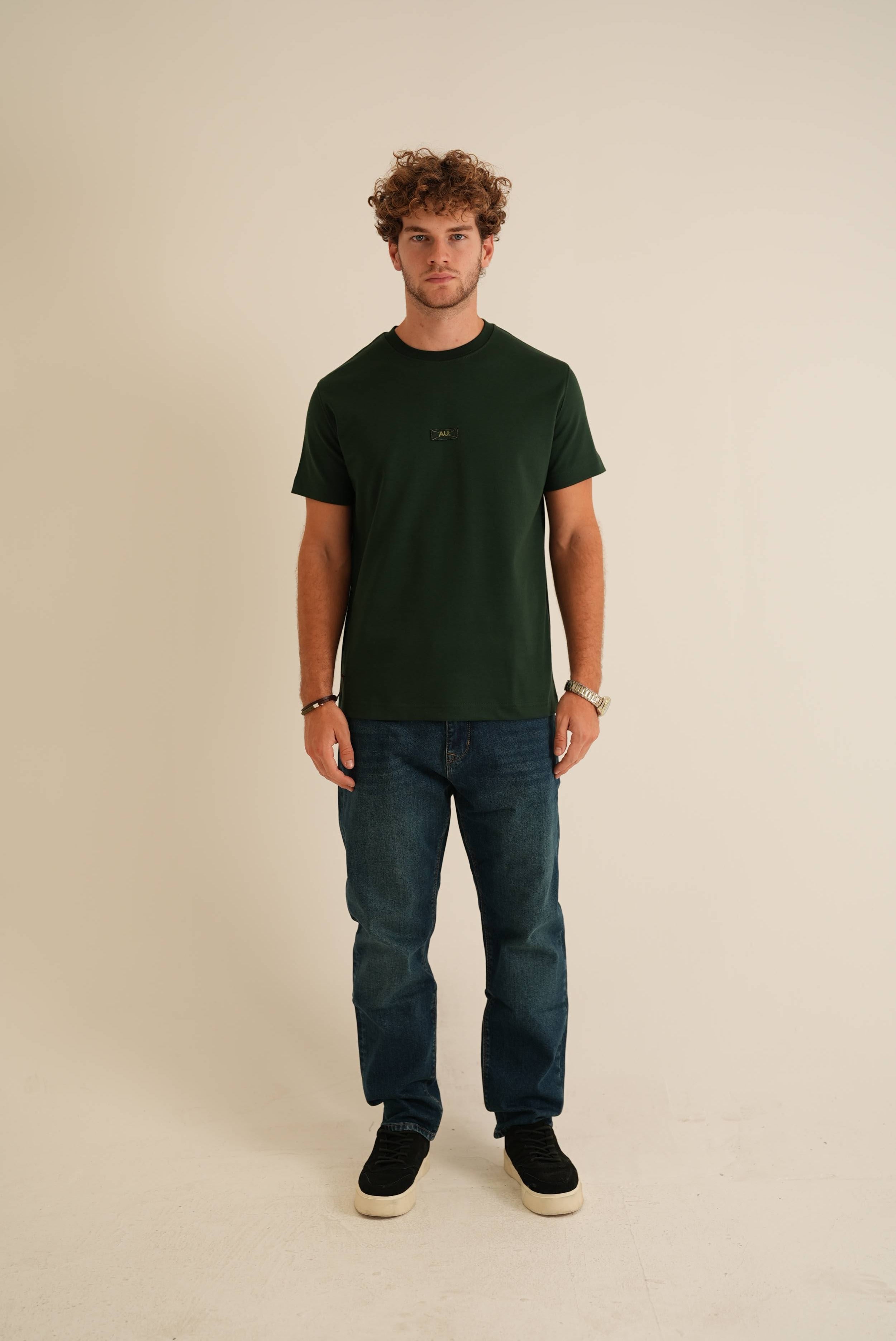 GREEN