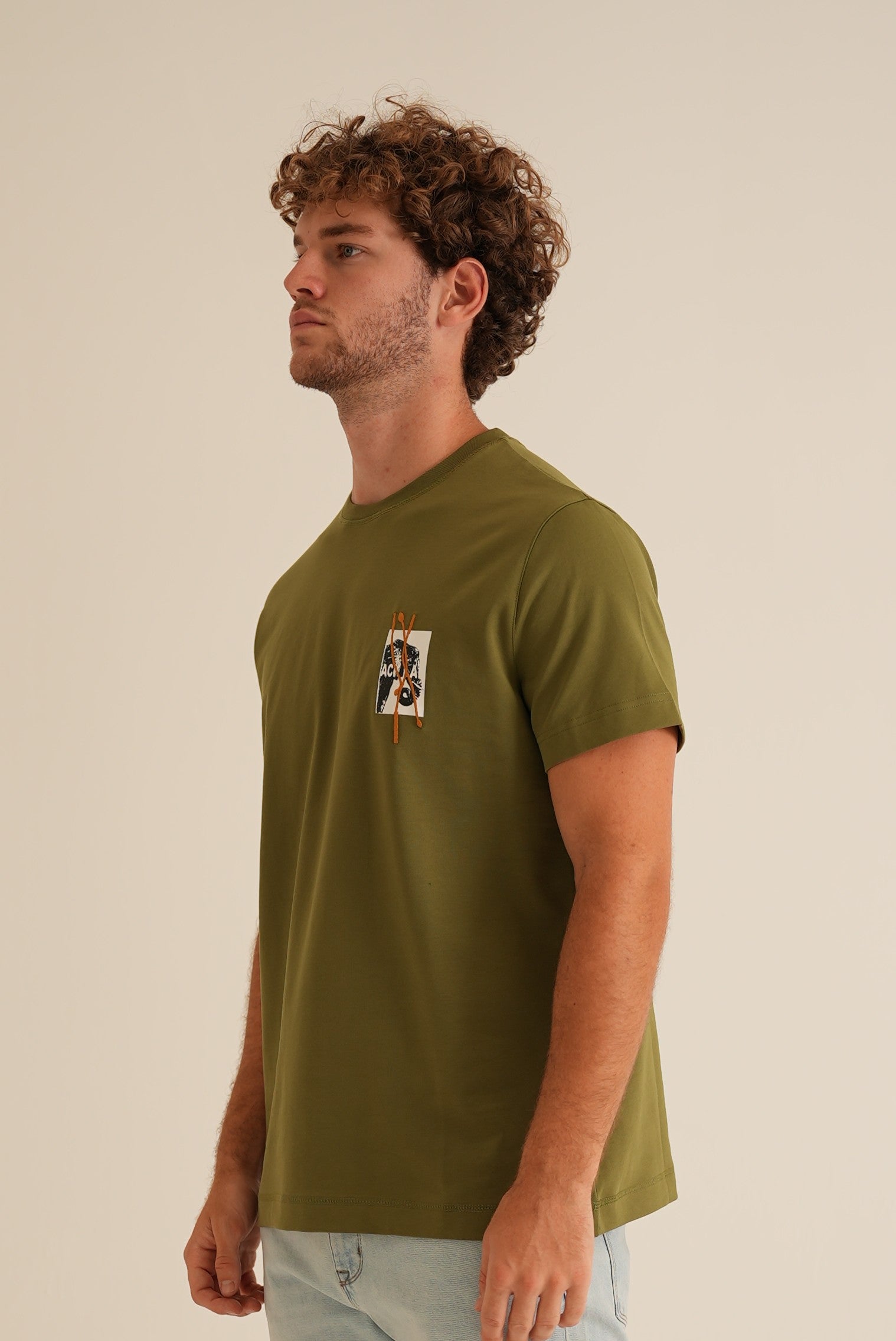 LIGHT GREEN