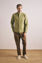 LIGHT GREEN