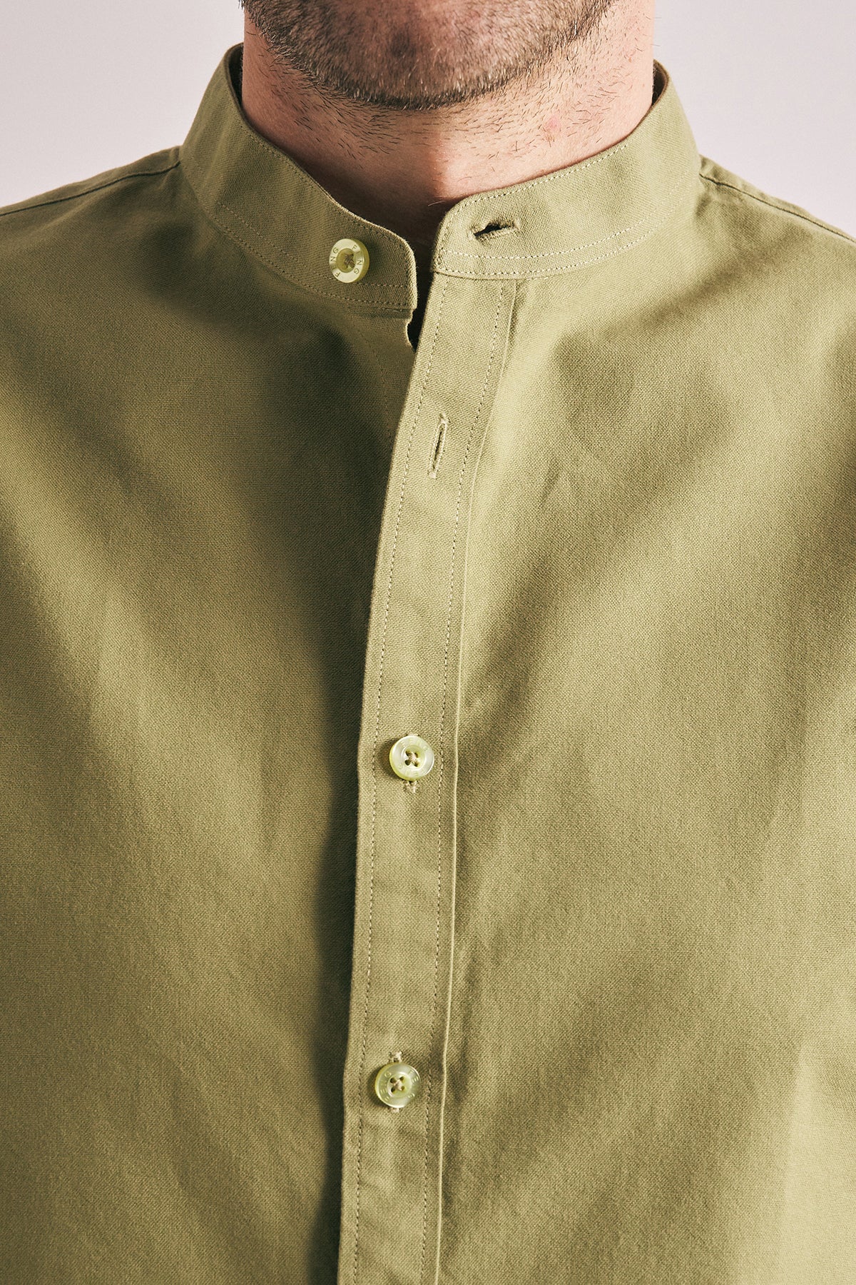 LIGHT GREEN