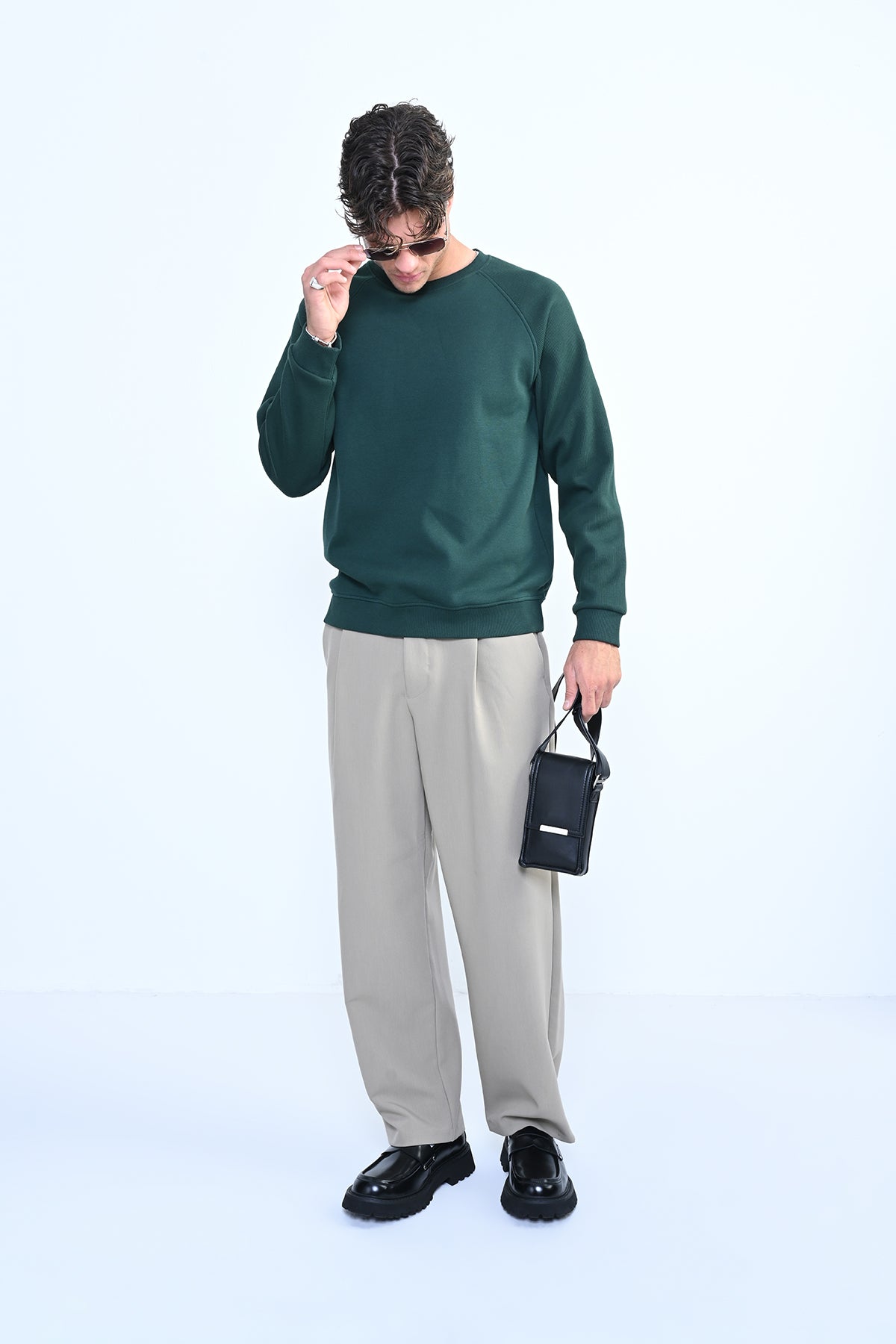 GREEN