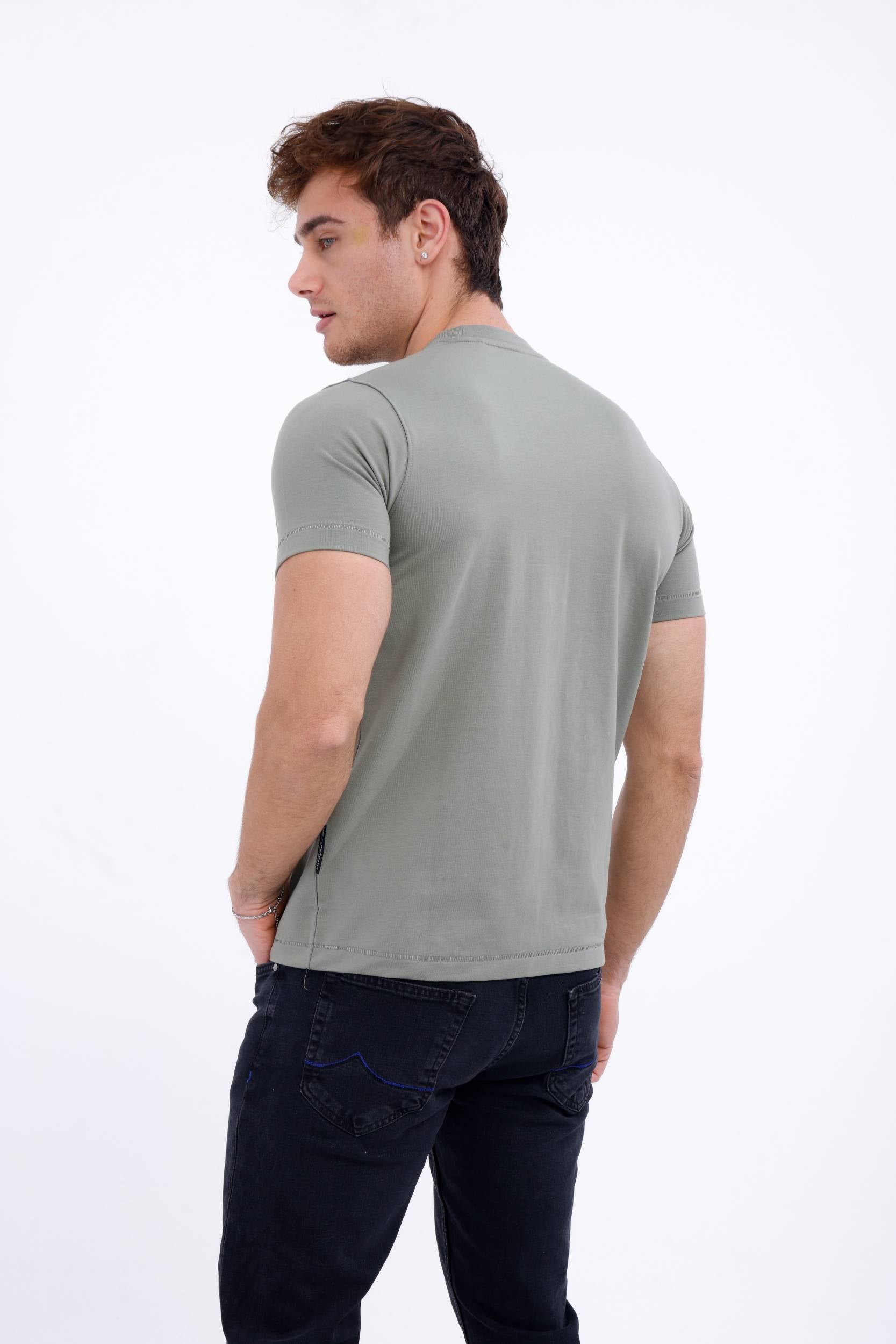 LIGHT GREEN