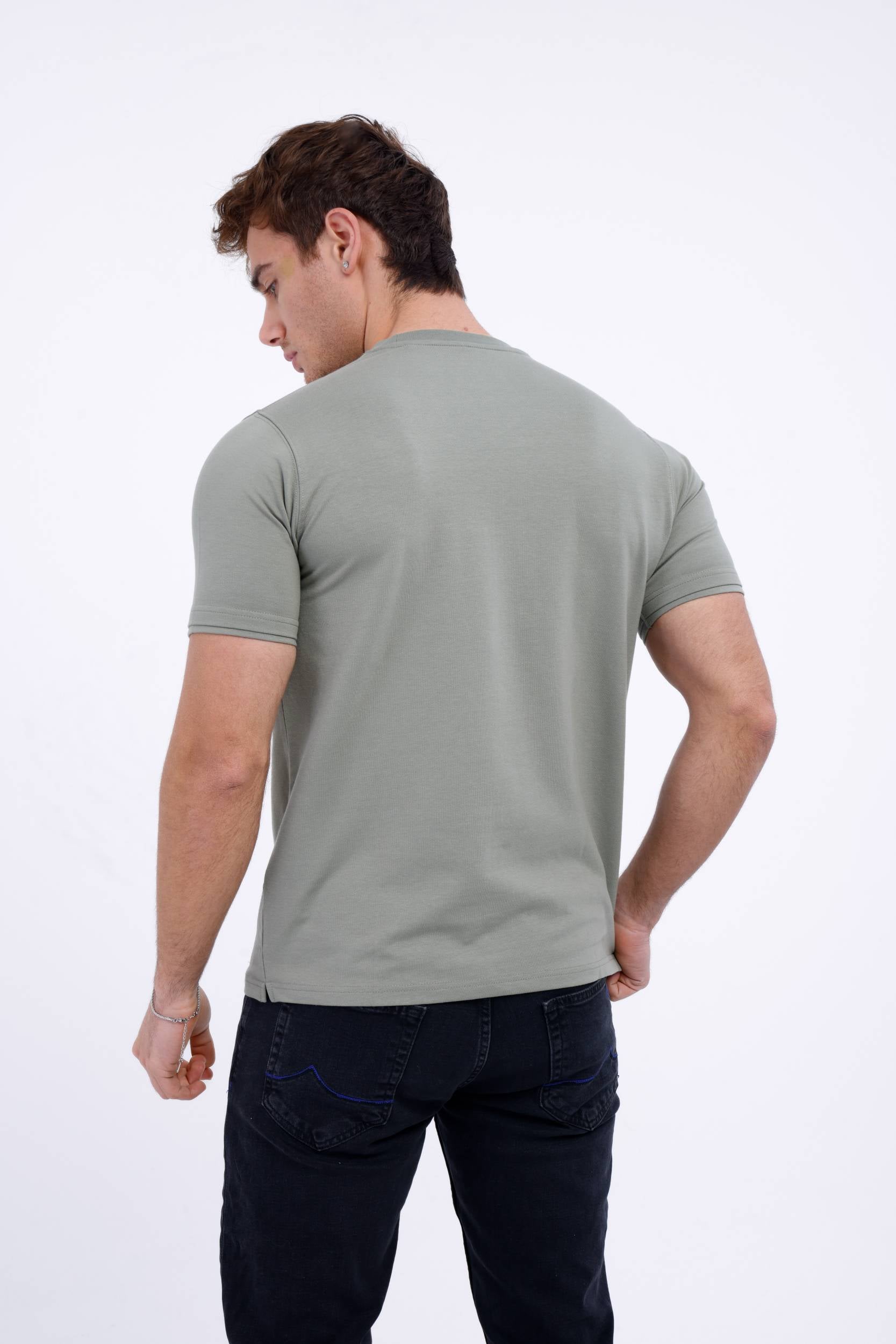 LIGHT GREEN
