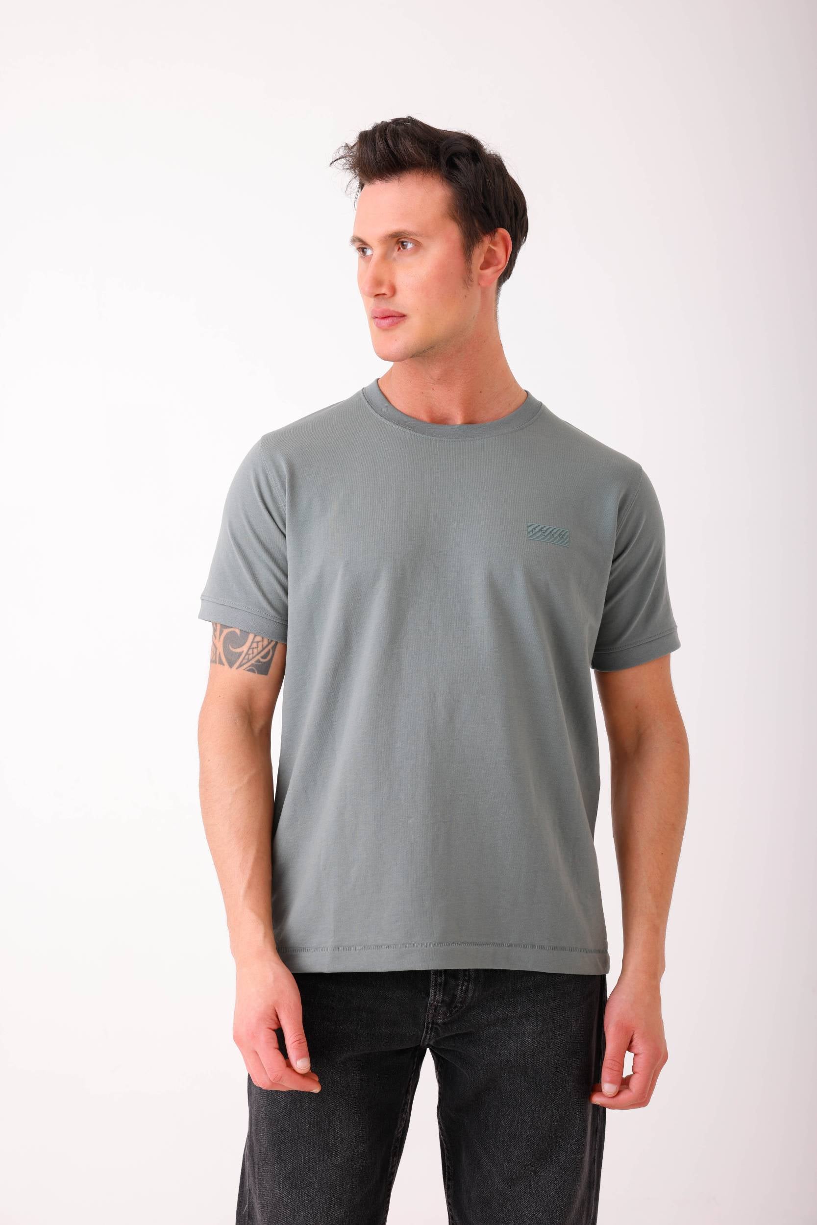 LIGHT GREEN