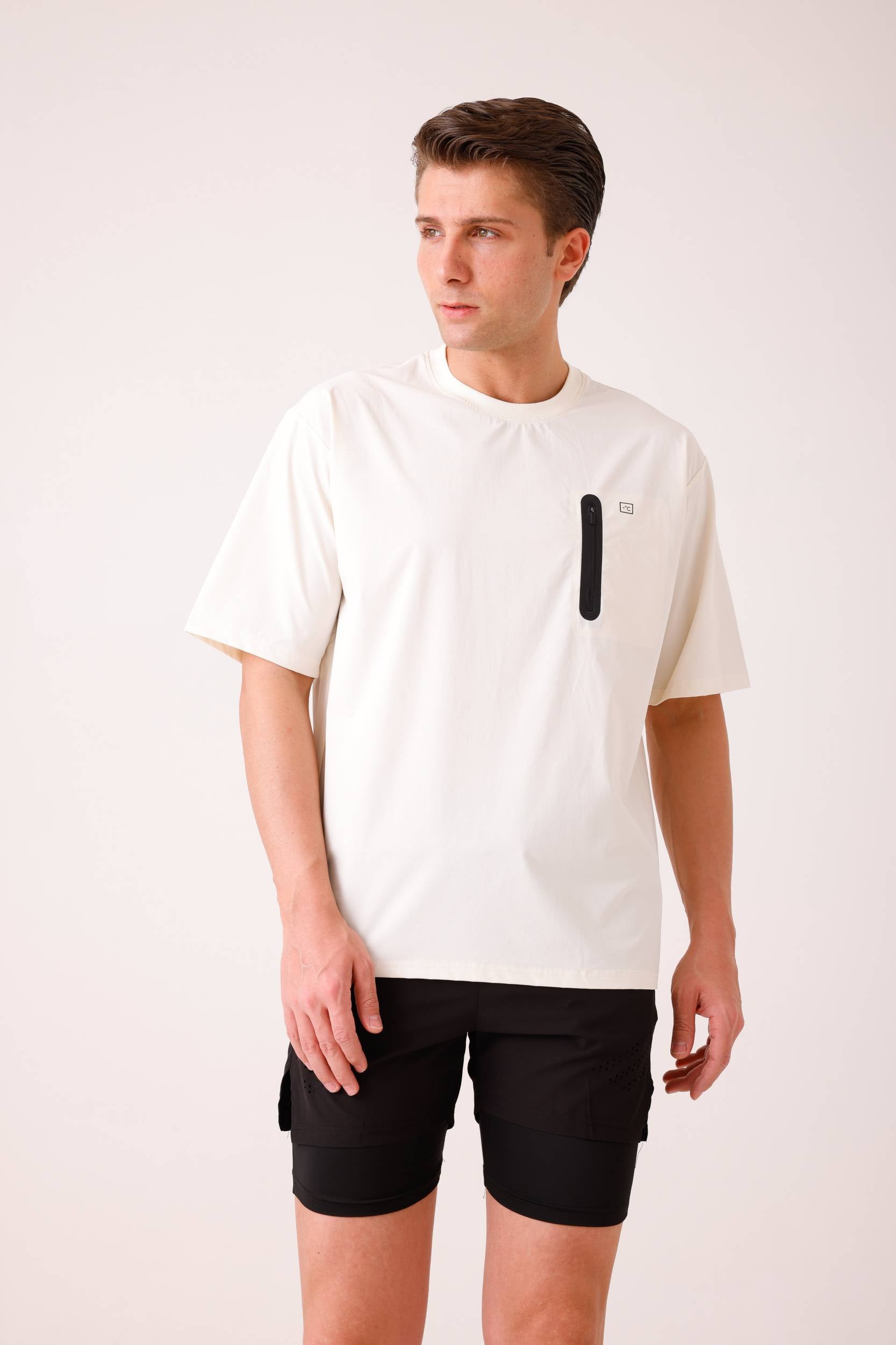 WHITE/BLACK