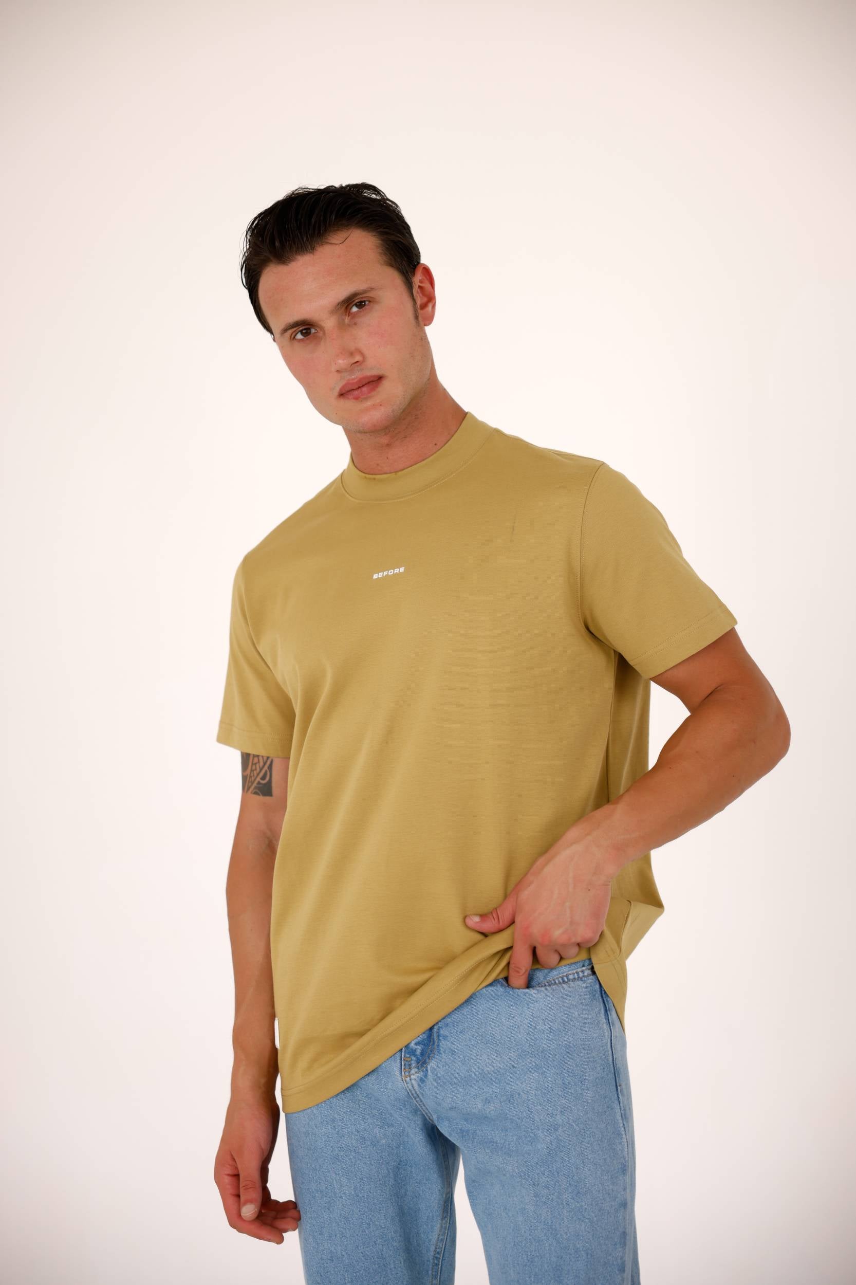 LIGHT YELLOW
